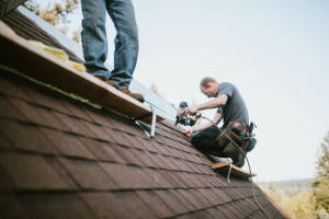Local Roofers in Fort Worden, WA